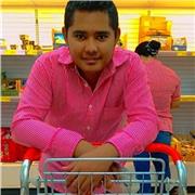 Docente del área de español imparte clases personalizadas, online