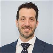 Profesor de finanzas apto para todas las personas y edades, finanzas personales y finanzas profesionales.