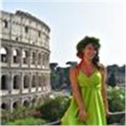 Mi chiamo Elisa! 
Impartisco lezioni per materie umanistiche. Contattami e scopriamo insieme il metodo più adatto a te!