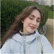 Doy clases de refuerzo para alumnos de primaria y secundaria. Enseño técnicas de estudio y motivación