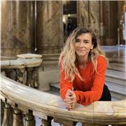 Profesora de piano y solfeo para todas las edades.