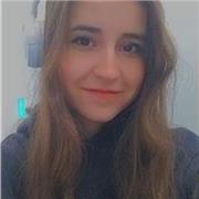 Studentessa che offre lezioni di inglese (A1 - B2), ceco, slovacco e traduzioni da o in inglese