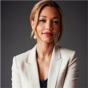 Professora de Inglês (Online), com mais de 10 anos de experiência. Ajudo você a alcançar a fluência