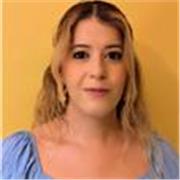 Profesora de idiomas con más de cinco años de experiencia 