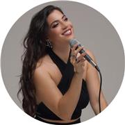 Profesora de canto y Vocal Coach Certificada⭐. Clases de canto online o presencial para todos los niveles y estilos