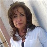 Maestra de Español, con experiencia en todos los niveles educativos. Clases dinámicas y lúdicas para tu fácil comprensión y apren