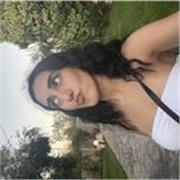 Impartisco lezioni online di inglese su misura, aiutando gli studenti a migliorare grammatica, conversazione e comprensione.