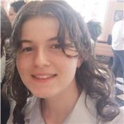 Étudiante en L2 Lettres Modernes, propose du soutien scolaire et de l'aide aux devoirs, de la primaire au collège