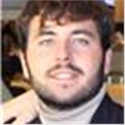 Me defino como un profesor dinámico, experimentado y con muchas ganas de enseñar. Todo ello sumado a una gran flexibilidad.