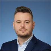 Soy un profesional enfocado en resultados, apasionado de las nuevas tecnologías.  Aprendizaje práctico 100%