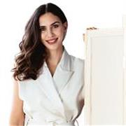 I am an experienced coach helping individuals build confidence, clarity, and practical skills for growth and success.