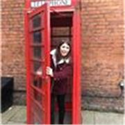 Diplomata presso liceo linguistico, attualmente studentessa di giurisprudenza presso l' università Alma Mater Studiorum di Bologna