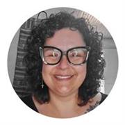 Professora de gramática e produção de texto para EFAF e Ensino Médio