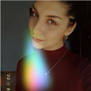 Laureanda in lingue, con anni di esperienza nelle materie umanistiche offre ripetizioni e aiuto compiti