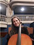 Profesora de violonchelo se ofrece a dar clases motivadoras y provechosas