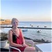 Sono una studentessa universitaria di biologia e offro lezioni di matematica, fisica e inglese e aiuto compiti
