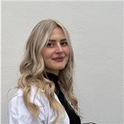 Offro lezioni private per medie e scuola secondaria. Matematica, scienze, chimica, inglese, francese, spagnolo.