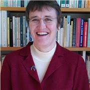 Qualified linguist with teaching experience offers intermediate and advanced French online lessons