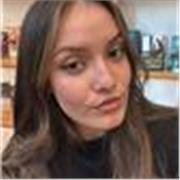 Profesora de español apta para todas las edades y niveles.