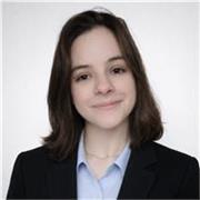 Profesora de inglés bilingüe, graduada en Comunicación en Boston, ofrece clases online para niños, adolescentes y adultos.