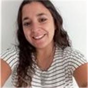 Profesora de primaria para todas las áreas con capacidad de realizar planificaciones individuales, también evaluaciones.