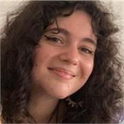Diplomata al Liceo Classico offre servizio di ripetizioni in: - Grammatica italiana; - Grammatica inglese; - Storia e Geografia.