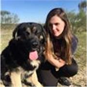 Profesora de educación canina apta para todas las edades y niveles.