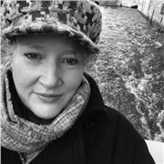 I'm passionate about the English language. My goal is share my knowledge with others, so they're well equipped for the future.