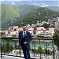 Kendini gerçekleştirmek isteyen ve her insan bazen kendini anlatmak istediği zaman olabilir.