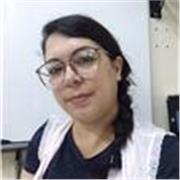 Professora Polivalente, com especialização em Alfabetização e Letramento