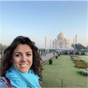 Native Spanish teacher with a Degree in translation and a Master’s Degree in education