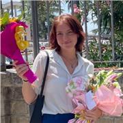 Studentessa universitaria (Lingue) offre ripetizioni e aiuto compiti a ragazzi di medie e superiori