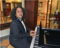 Maestro de música, piano, percusión y lectura musical para todos los niveles