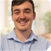 Profesor nativo de español y maestro de Educación Primaria, con 10 años de experiencia enseñando a niños, jóvenes y adultos.