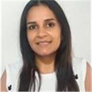 Profesora de matemáticas ofrece sus servicios para estudiantes escolares