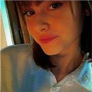 Ragazza diplomata impartisce ripetizioni. Contattare necessariamente su email