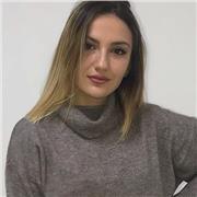 Condivido le mie conoscenze acquisite durante gli studi. Possiedo esperienze di insegnamento a privati con ottimi risultati