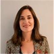 Me defino como una formadora cercana, práctica y con una mirada internacional. Cuento con más de 20 años de experiencia en empresa