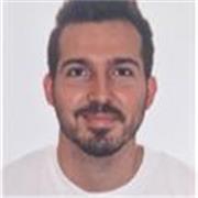 Graduado en filología imparte clases de lengua Castellana y literatura a todas las edades