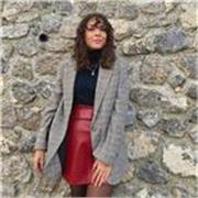 Laureata in Lingue e Letterature moderne, impartisco lezioni di francese e letteratura italiana e francese!