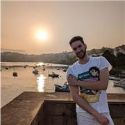 Programador con 3 años de experiencia en Android Studio y Kotlin, también cuento con algo de experiencia en Unity C# y Unreal