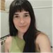 Professora titulada en Biología y con máster en ecología y biodiversitat, además de máster en profesorado de ESO y bachillerato