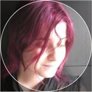 Profesora titulada en Educación Primaria, con especialidad en Pedagogía terapéutica. Técnico Superior en ASI y otros títulos