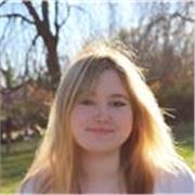 Hello! How are you doing ? I’m Mathilde!
Diplômée du Cambridge English First, je mets mes connaissances à disposition pour donner des cours particuliers d’anglais, mon niveau peut s’étendre jusqu’au lycée. Je suis dans le secteur de Lesneven, je préfère l