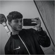 Chico 24 años con fp de informática, grado medio de telecomunicaciones, cursos de Linux, sistemas informáticos y ciberseguridad