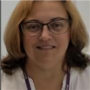 I give private lessons tailored to your level and learning needs.