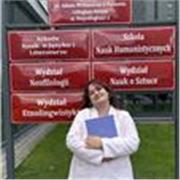 LEKCJE ONLINE Absolwentka etnolingwistyki -letnim doświadczeniem, specjalizująca się w nauczaniu nastolatków i dorosłych