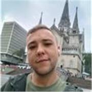 Profesor especializado para niños con licenciatura en últimos semestres