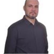 Diplomato al Liceo Classico offre ripetizioni di Italiano e Storia