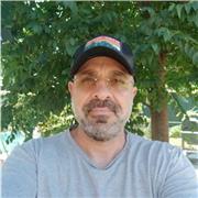 Doy clases de inglés a todos los niveles, muy enfocado en el apoyo a escolares y adolescentes en el instituto, adultos todo nivel